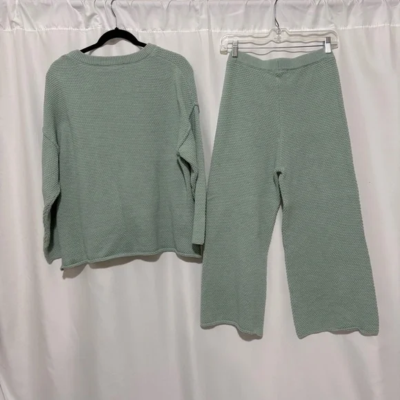 FP Movement by Free People Green Knit Set - Picture 2 of 4